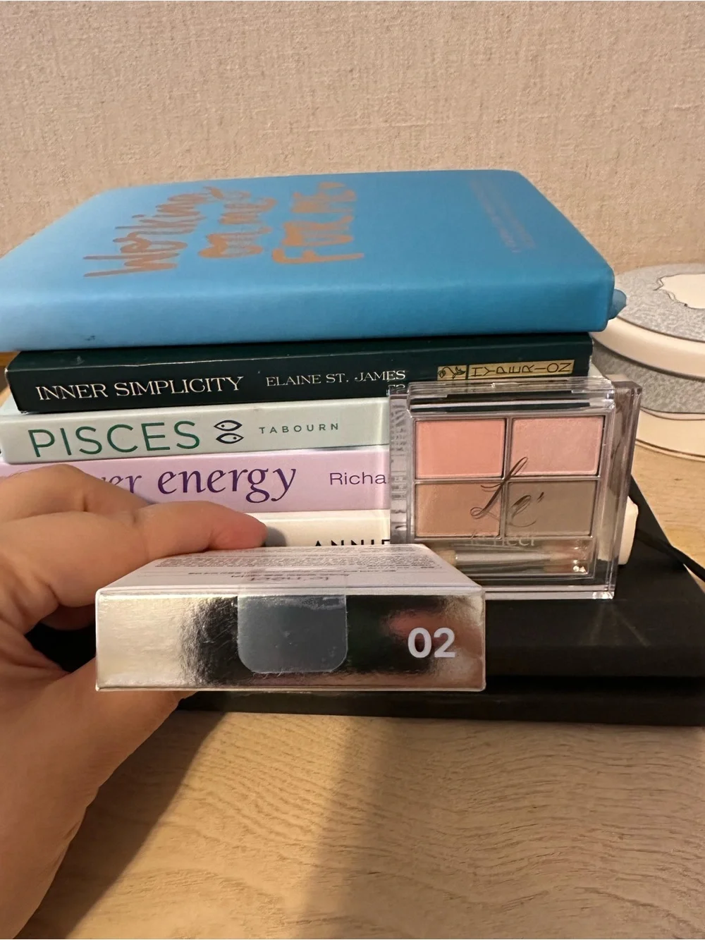 Le'nect Ballet Fit Volume Maker Eyeshadow Palette - Pink Neutral Quartet